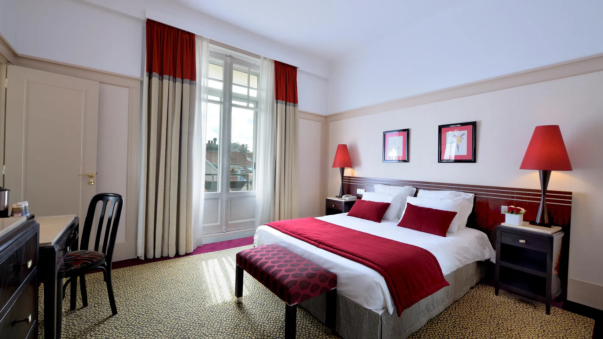 Hotel Plaza Biarritz Plage - Handwritten Collection