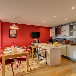 Biolay 2 - Alpes Travel - - Sleeps 4-6 , Chamonix France